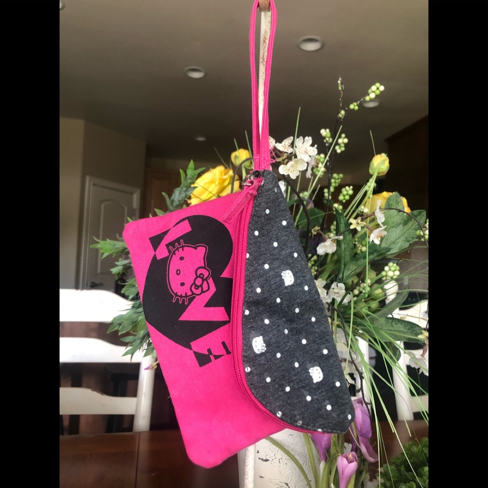 Hello Kitty wristlet
